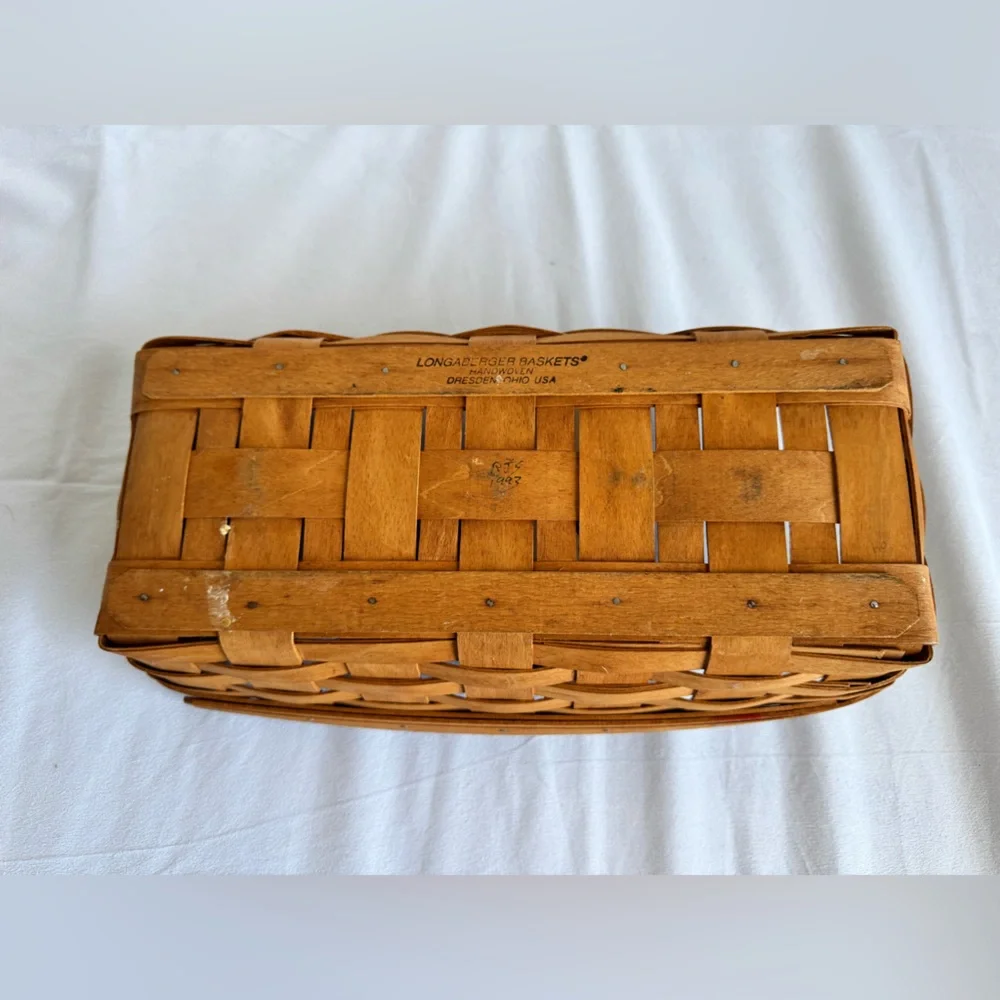 VINTAGE‎ Longaberger cracker Bread basket wooden divider carved flower detail